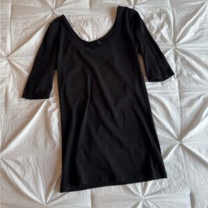Cynthia Rowley Elbow Sleeve Black Tee Size L